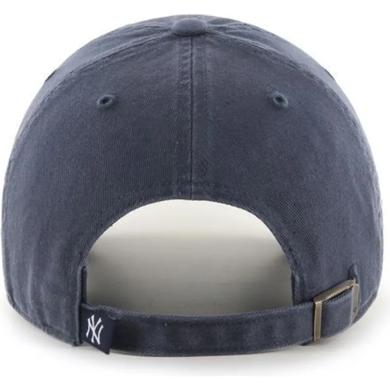 gorra-curva-gris-denim-de-new-york-yankees-mlb-clean-up-de-47-brand