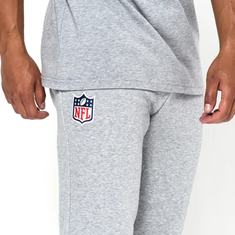 nohavice-dlhe-nohavice-siva-track-pant-nfl-new-era