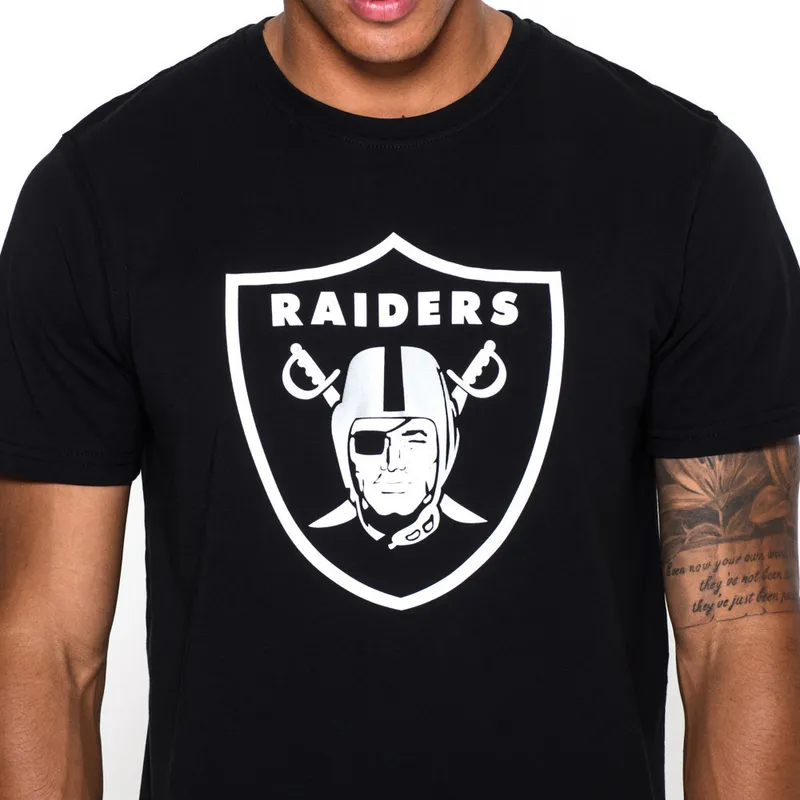 tricka-kratky-rukav-cierna-las-vegas-raiders-nfl-new-era tricka-kratky-rukav-cierna-las-vegas-raiders-nfl-new-era