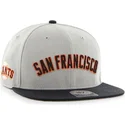 siltovka-rovna-siva-snapback-letras-san-francisco-giants-mlb-47-brand