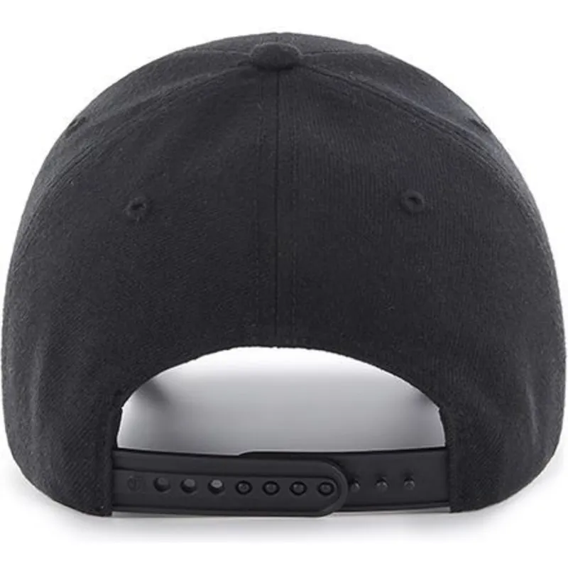 cap-zaoblena-black-snapback-new-york-yankees-mlb-47-brand