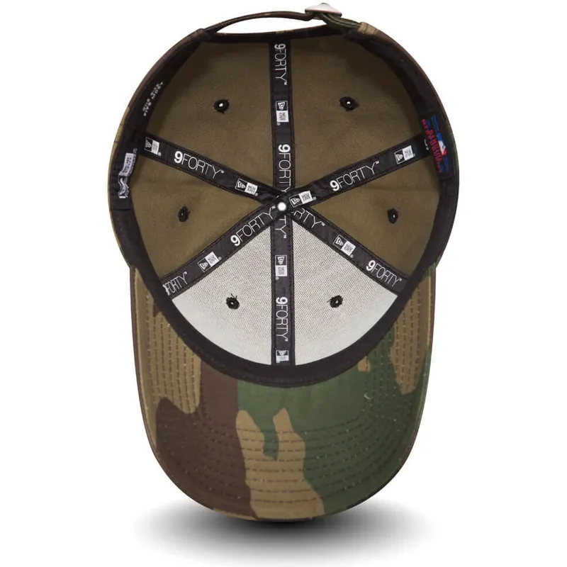 cap-zaoblena-camouflage-adjustable-strap-negro-9forty-essential-new-york-yankees-mlb-new-era