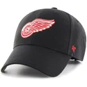 schwarze-gebogene-kappe-mit-rotem-logo-der-detroit-red-wings-nhl-mvp-von-47-brand