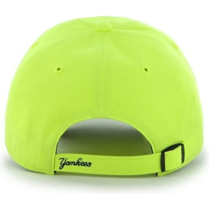 siltovka-zaoblena-zlta-nastavitelny-new-york-yankees-mlb-47-brand siltovka-zaoblena-zlta-nastavitelny-new-york-yankees-mlb-47-brand