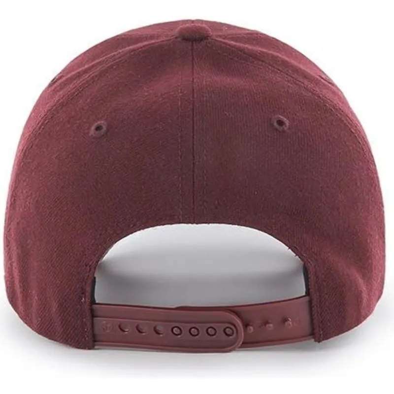 siltovka-zaoblena-cervena-snapback-new-york-yankees-mlb-47-brand siltovka-zaoblena-cervena-snapback-new-york-yankees-mlb-47-brand