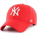 siltovka-zaoblena-cervena-snapback-new-york-yankees-mlb-47-brand