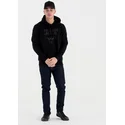 schwarzer-kapuzenpullover-mit-schwarzem-logo-chicago-bulls-nba-von-new-era