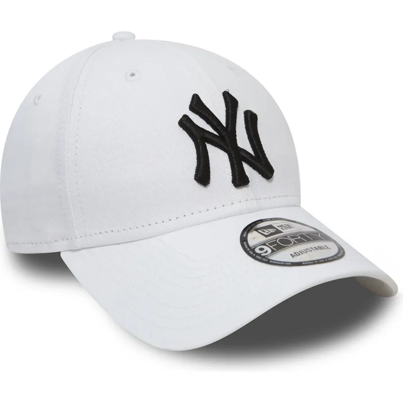 cap-zaoblena-white-adjustable-strap-9forty-essential-new-york-yankees-mlb-new-era