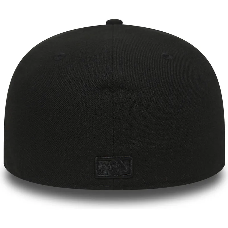 cap-rovna-black-ajustada-59fifty-black-on-black-new-york-yankees-mlb-new-era