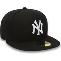 schwarze-enganliegende-59fifty-essential-flatcap-der-new-york-yankees-mlb-von-new-era