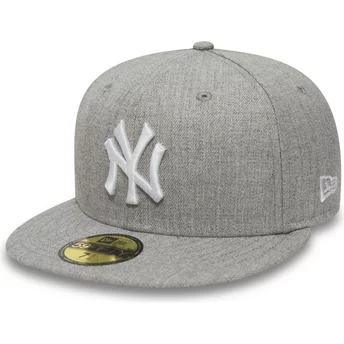 New Era Flat Brim 59FIFTY Essential New York Yankees MLB Fitted Cap grau