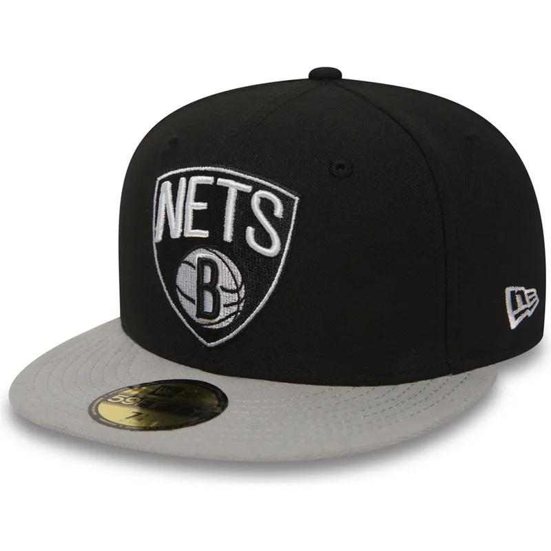schwarze-enganliegende-59fifty-essential-flatcap-der-brooklyn-nets-nba-von-new-era