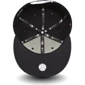 siltovky-rovna-tmavomodra-snapback-ajustable-9fifty-essential-new-york-yankees-mlb-new-era