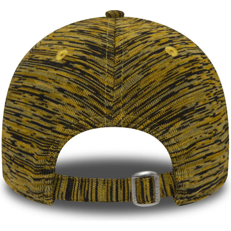 cap-zaoblena-yellow-adjustable-strap-9forty-negro-new-york-yankees-mlb-new-era
