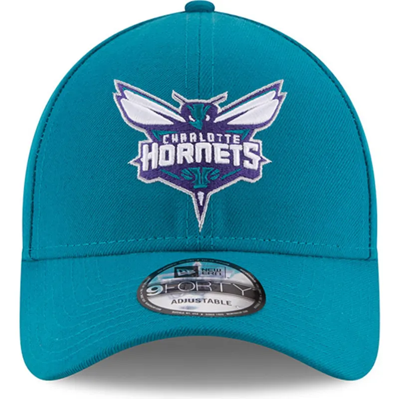 blaue-verstellbare-curved-cap-9forty-the-league-der-charlotte-hornets-nba-von-new-era