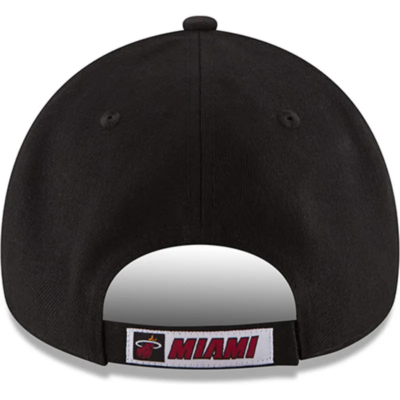 cap-zaoblena-black-adjustable-strap-9forty-the-league-miami-heat-nba-new-era
