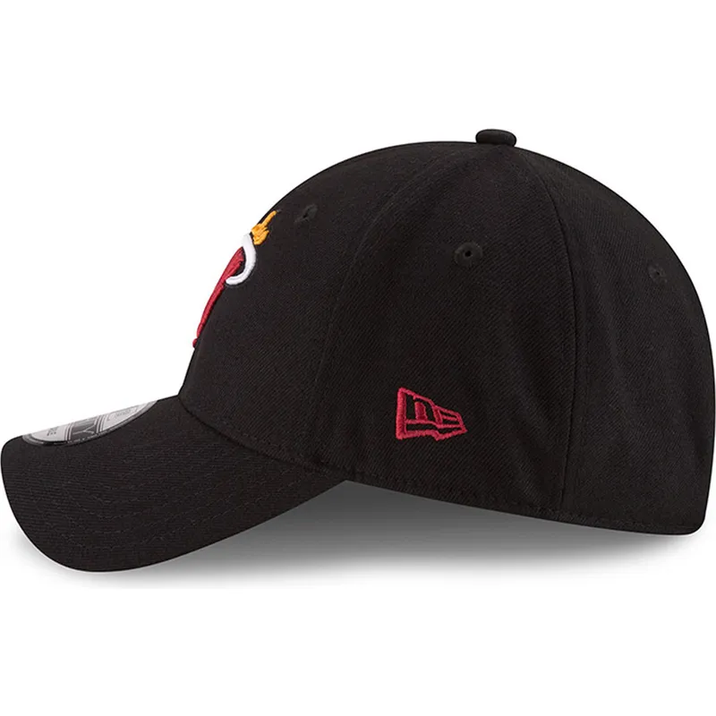 cap-zaoblena-black-adjustable-strap-9forty-the-league-miami-heat-nba-new-era