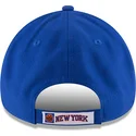 blaue-verstellbare-curved-cap-9forty-the-league-der-new-york-knicks-nba-von-new-era