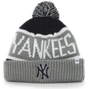 grau-marineblaues-new-york-yankees-mlb-cuff-knit-calgary-mutze-mit-bommel-von-47-brand