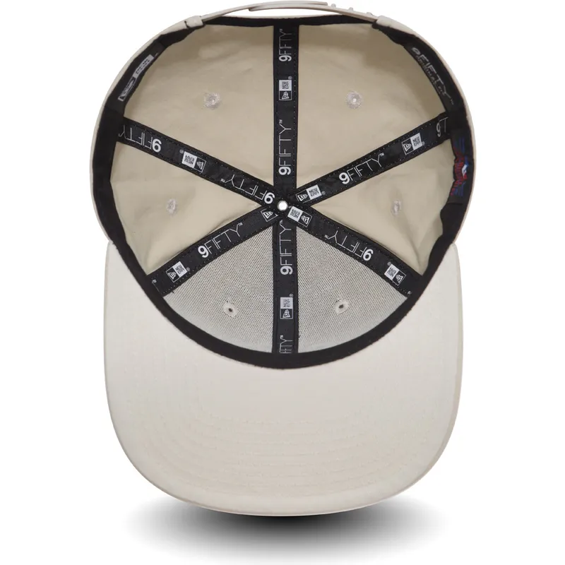 siltovka-rovna-ruzova-snapback-9fifty-lightweight-essential-new-york-yankees-mlb-new-era