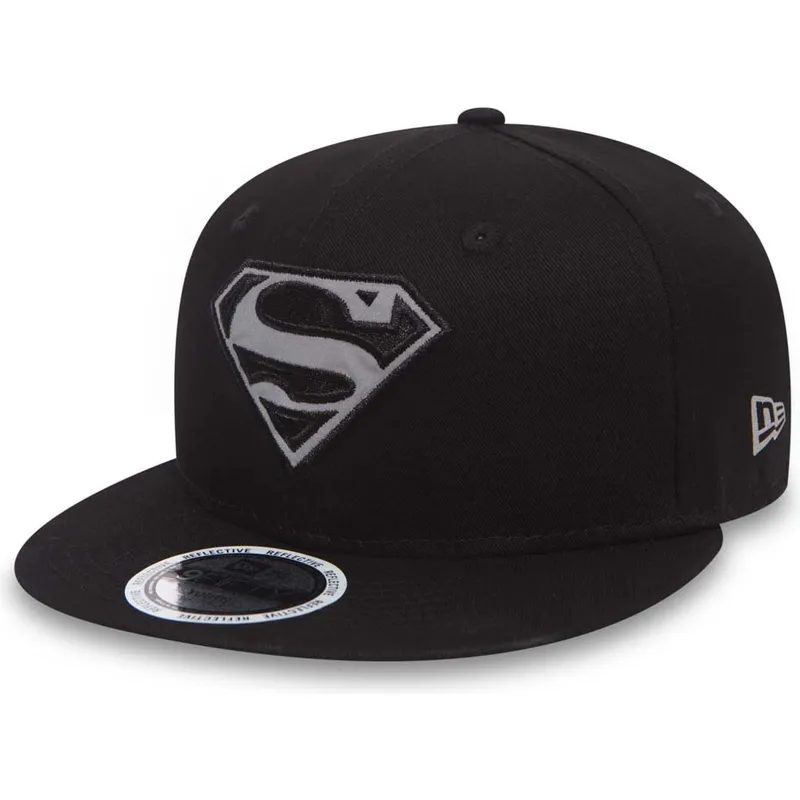 siltovka-rovna-cierna-snapback-pre-deti-9fifty-reflect-superman-warner-bros-new-era