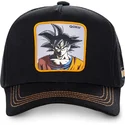 siltovka-zaoblena-cierna-snapback-gokc-son-goku-dragon-ball-capslab