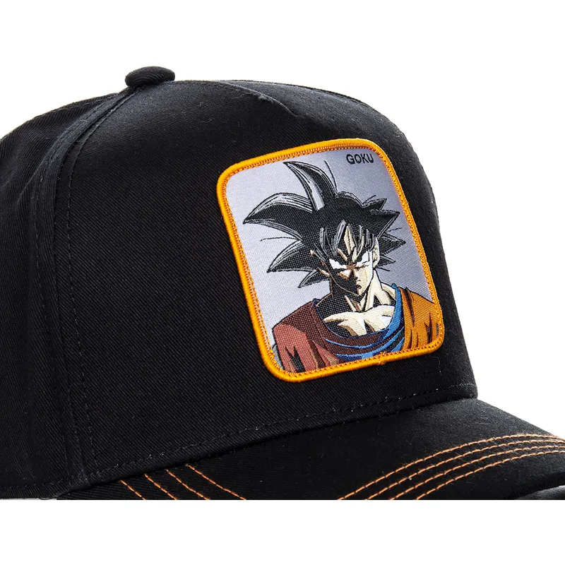 siltovka-zaoblena-cierna-snapback-gokc-son-goku-dragon-ball-capslab