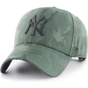 siltovka-zaoblena-kamuflaz-nastavitelny-new-york-yankees-mlb-47-brand