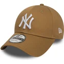 siltovka-zaoblena-hneda-nastavitelny-9forty-essential-new-york-yankees-mlb-new-era