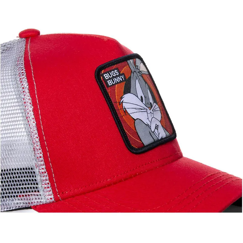 cap-zaoblena-red-snapback-bugs-bunny-looney-tunes-capslab
