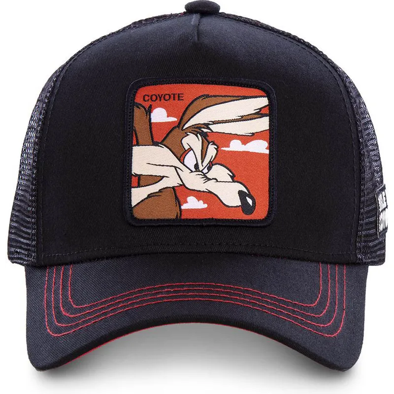 cap-zaoblena-black-snapback-coyote-looney-tunes-capslab