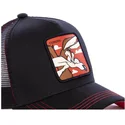 cap-zaoblena-black-snapback-coyote-looney-tunes-capslab