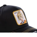 snapback-kappe-mit-gebogenem-schirm-in-schwarz-son-goku-super-saiyan-go2-dragon-ball-von-capslab
