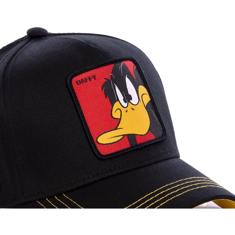 siltovka-zaoblena-cierna-snapback-daf3-kacer-duffy-looney-tunes-capslab