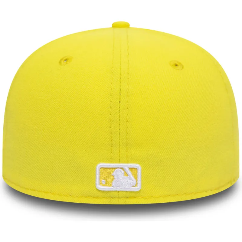 siltovka-rovna-zlta-upravena-59fifty-essential-new-york-yankees-mlb-new-era