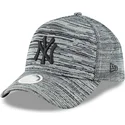 siltovka-zaoblena-siva-snapback-ajustable-9forty-engineered-fit-new-york-yankees-mlb-new-era