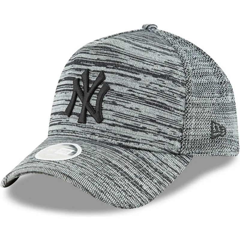 siltovka-zaoblena-siva-snapback-ajustable-9forty-engineered-fit-new-york-yankees-mlb-new-era