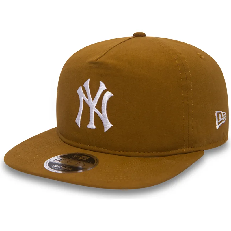 siltovka-rovna-hneda-snapback-9fifty-a-frame-lightweight-new-york-yankees-mlb-new-era siltovka-rovna-hneda-snapback-9fifty-a-frame-lightweight-new-york-yankees-mlb-new-era