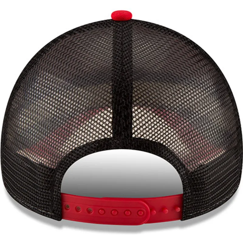 siltovka-zaoblena-cervena-snapback-9forty-team-chicago-bulls-nba-new-era