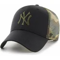 siltovka-zaoblena-cierna-snapback-mvp-back-switch-new-york-yankees-mlb-47-brand
