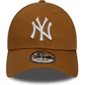 siltovka-zaoblena-hneda-nastavitelny-trigo-9forty-league-essential-new-york-yankees-mlb-new-era