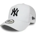 cap-zaoblena-white-snapback-negro-essential-a-frame-new-york-yankees-mlb-new-era