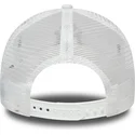 cap-zaoblena-white-snapback-negro-essential-a-frame-new-york-yankees-mlb-new-era