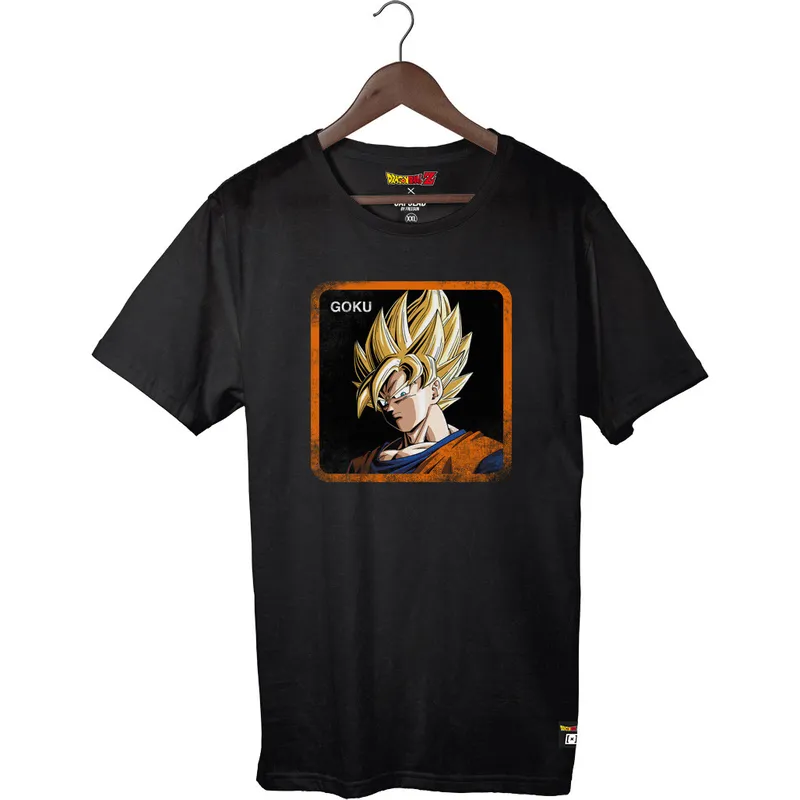 schwarzes-t-shirt-mit-kurzen-armeln-son-goku-super-saiyan-tscgok5-dragon-ball-von-capslab