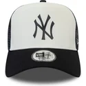 siltovky-zaoblena-kamionista-tmavomodra-snapback-colour-block-a-frame-new-york-yankees-mlb-new-era