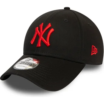 Šiltovky zaoblená čierna nastaviteľný pásik 9FORTY League Essential New York Yankees MLB New Era