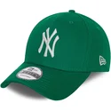 siltovka-zaoblena-zelena-nastavitelny-9forty-league-essential-new-york-yankees-mlb-new-era