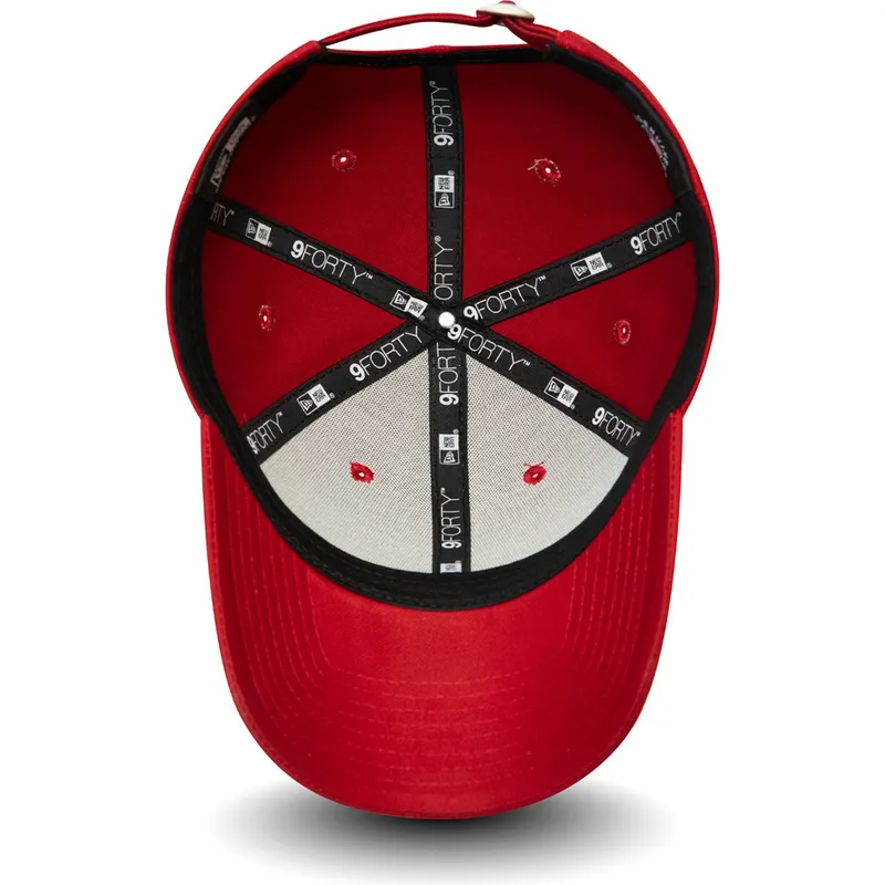 siltovka-zaoblena-cervena-nastavitelny-9forty-league-essential-new-york-yankees-mlb-new-era