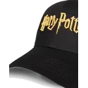 schwarze-gebogene-snapback-kappe-gold-logo-harry-potter-von-difuzed