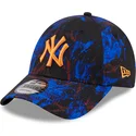 new-era-mlb-new-york-yankees-9forty-ray-scape-verstellbare-blaue-kappe-mit-gebogenem-schirm-und-orangem-logo